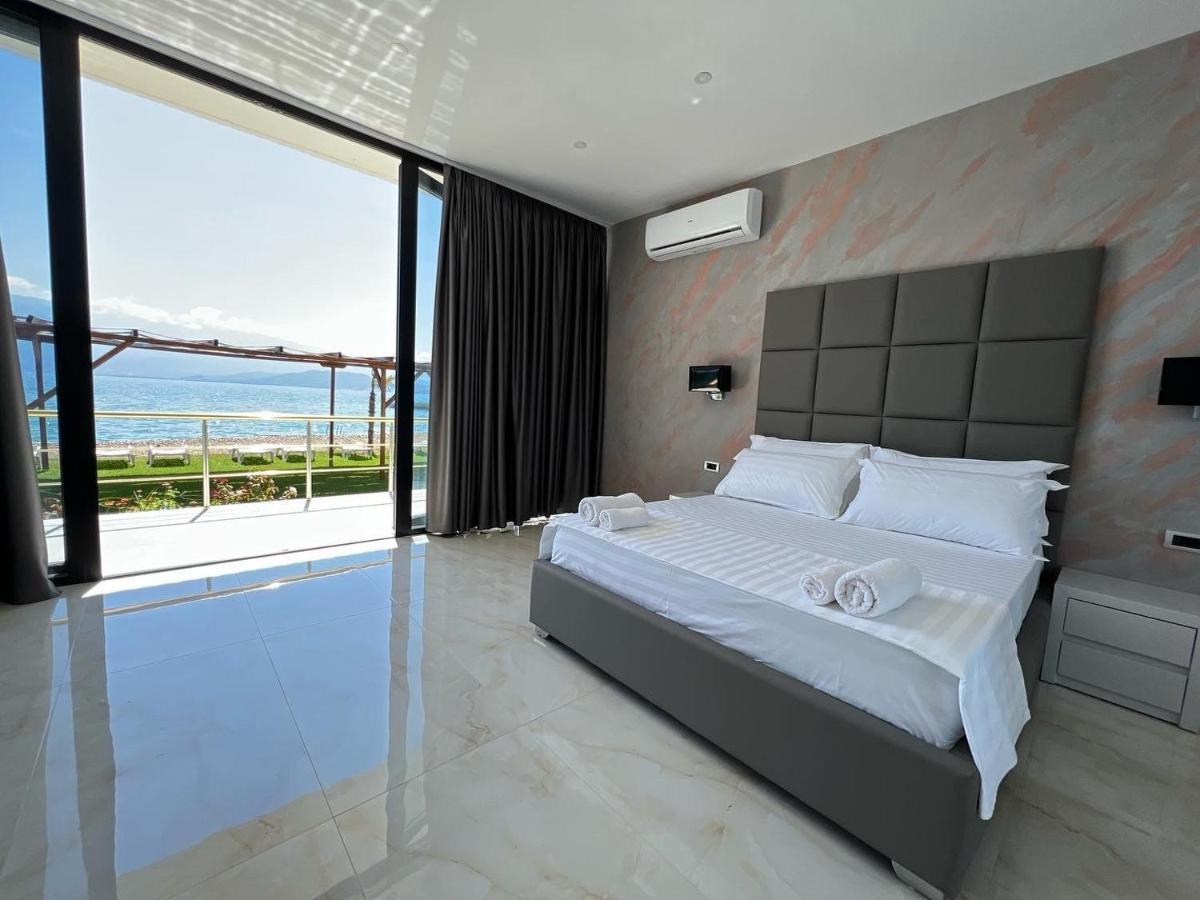 Hotel Victoria Memlishte Екстериор снимка